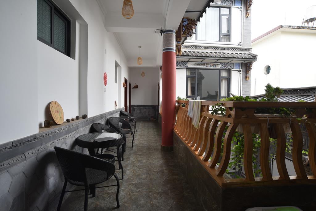 Eucalyptus Homestay Dali (Yunnan) Bagian luar foto